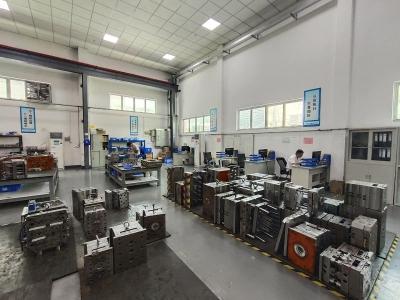模具部车间16
