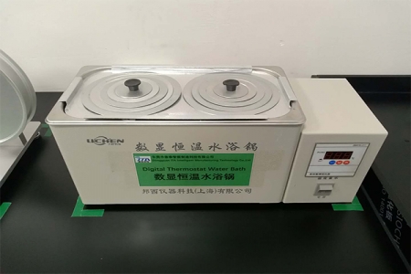 数显恒温水浴锅